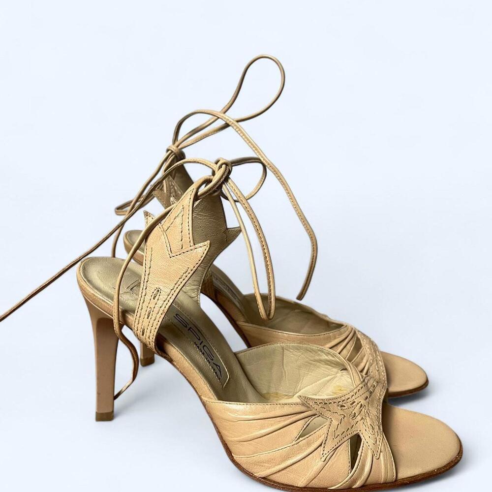 Cream lace up heels with a 3.5" heel #heels #laceup